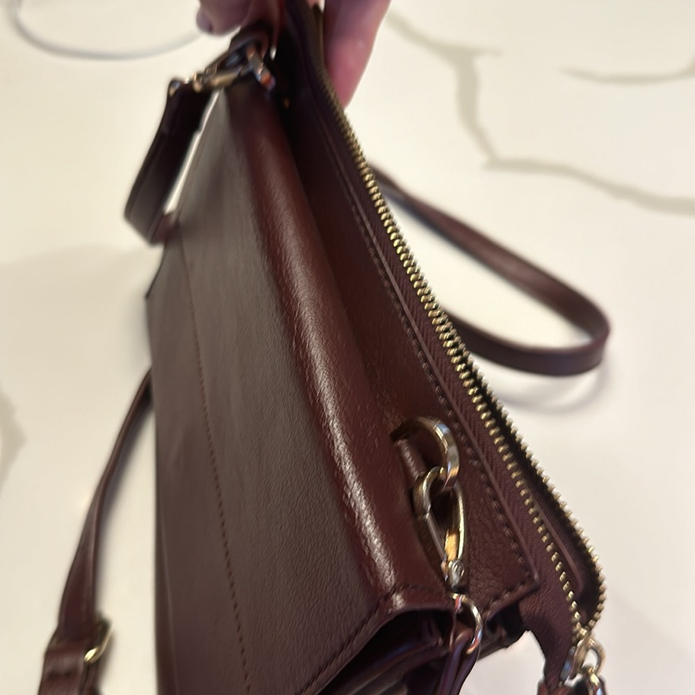 Chicago Designer Shiraleah Cross-Body Purse